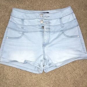 Size 0 Refuge Shorts
